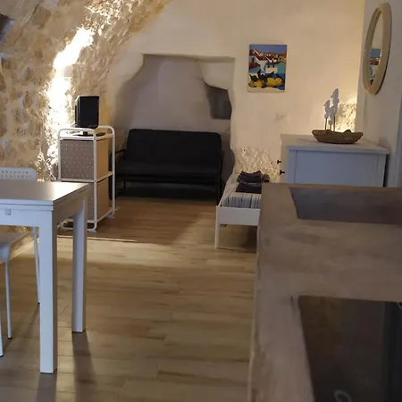 Sotto L'arco * Ostuni